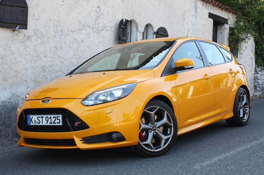  Ford Focus ST 2013 года  (фото 67 из 92)